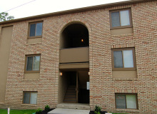 brick apartment building